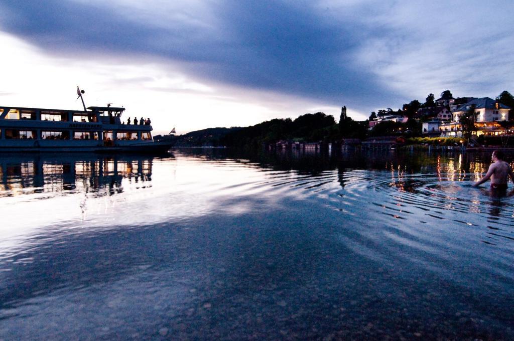 Seehotel Delphin Meisterschwanden Luaran gambar