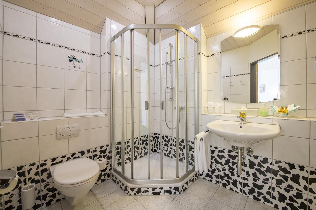 Seehotel Delphin Meisterschwanden Luaran gambar