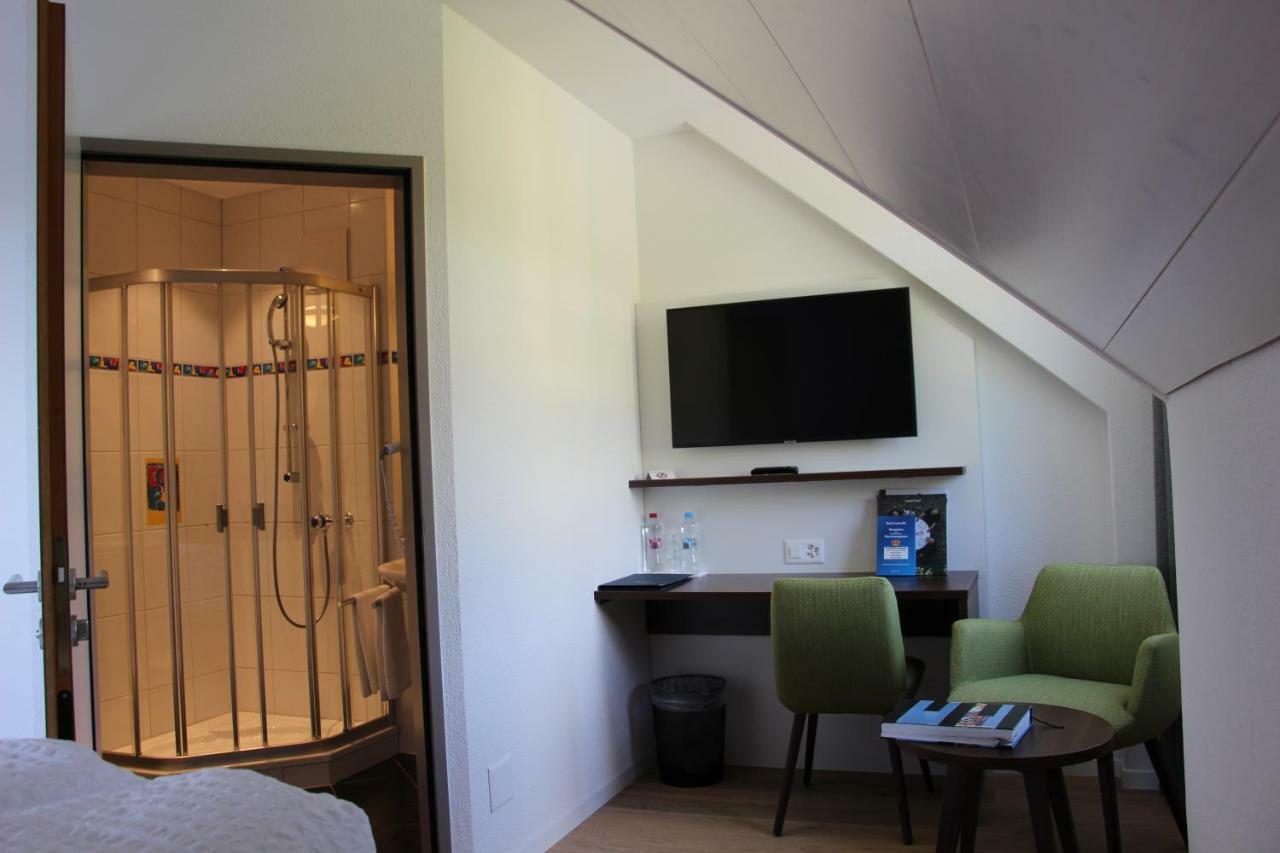 Seehotel Delphin Meisterschwanden Luaran gambar