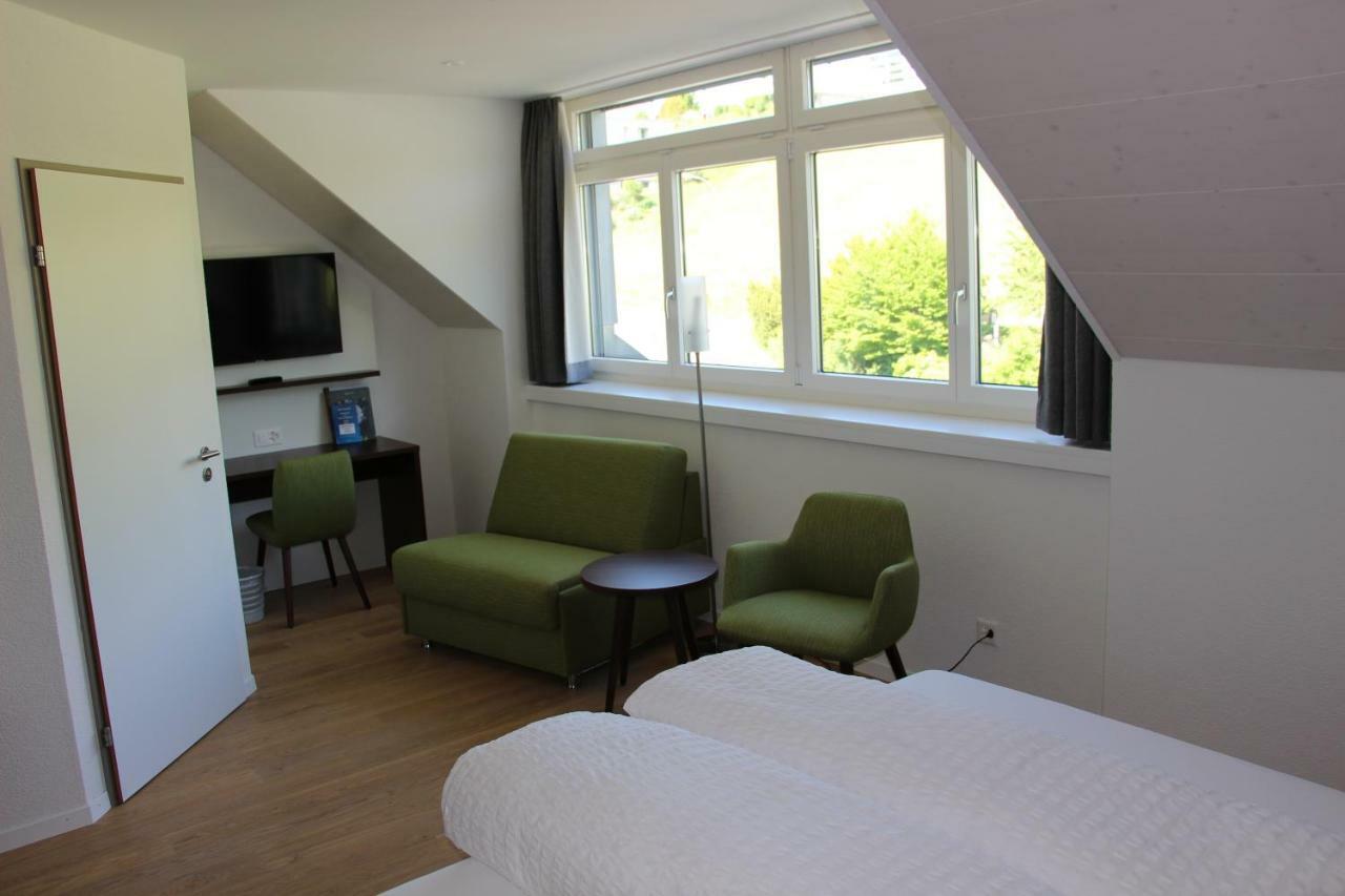 Seehotel Delphin Meisterschwanden Luaran gambar
