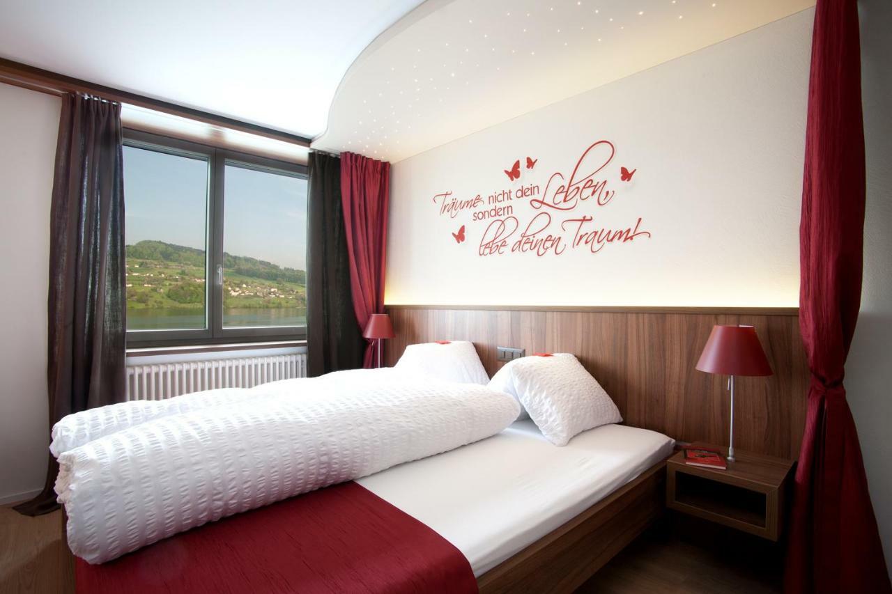 Seehotel Delphin Meisterschwanden Luaran gambar